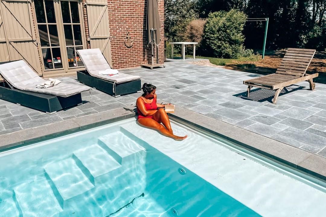 The Role of Cyanuric Acid in Pool Chemistry