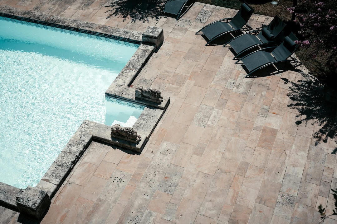 Essential Tips for Maintaining a Healthy Pool Environment Image