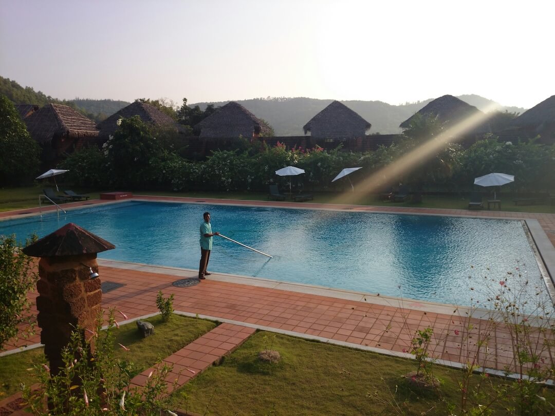 Step-by-Step Process for Safe Pool Pump Emptying Image